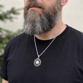 Schwarze Sonne Kette